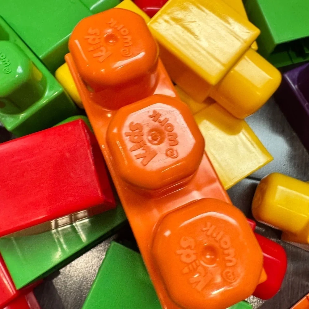 NWOT Kids Work Vibrant Building Blocks Set for Kids Toddler Boys Girls